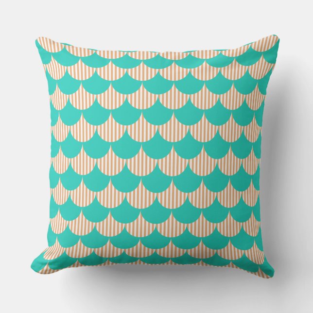 Coussin Turquoise et Beige Motif Écailles de Sirène Rayé (Recto)