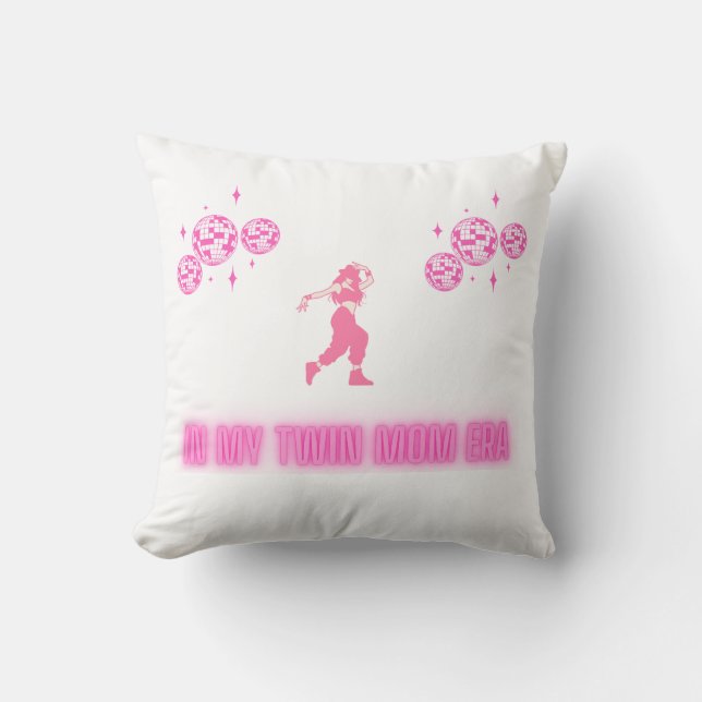 Coussin Twin Mom Dancing (Recto)