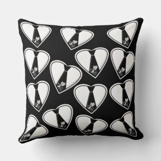 COUSSIN TYBEE LOVE THROW PILLOW