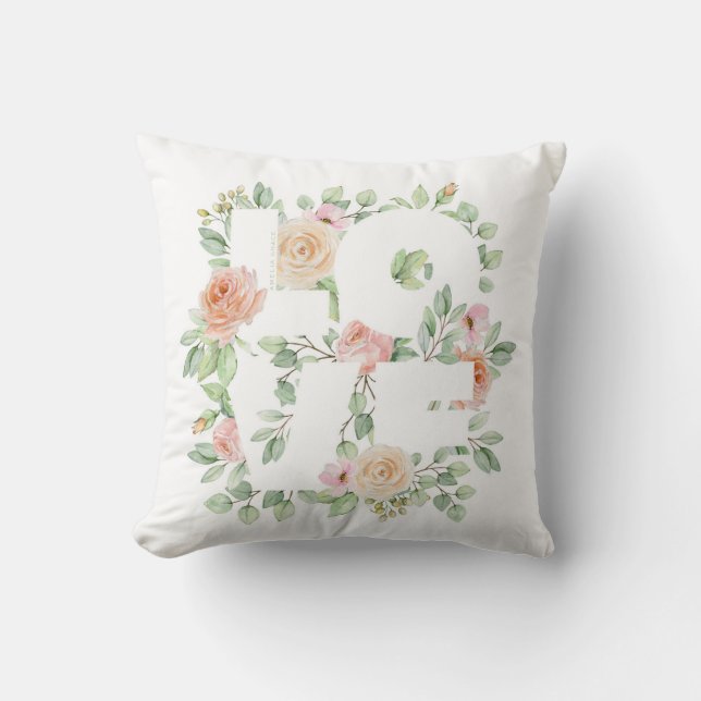 Coussin Typographie AMOUR avec des roses et de la verdure  (Recto)