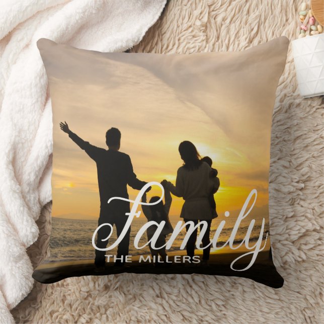 Coussin Typographie de superposition de texte de famille  (Couverture)