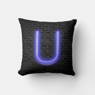 Coussin U Initiale À Neon Marquee Sur Brick