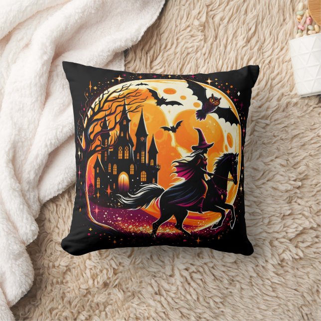 Coussin Un Cheval D'Halloween Dramatique Se Rendre Sous Un (Couverture)
