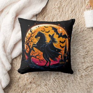 Coussin Un cheval d'Halloween mystique sous la pleine lune
