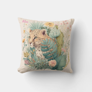Coussin Un léopard derrière la brousse