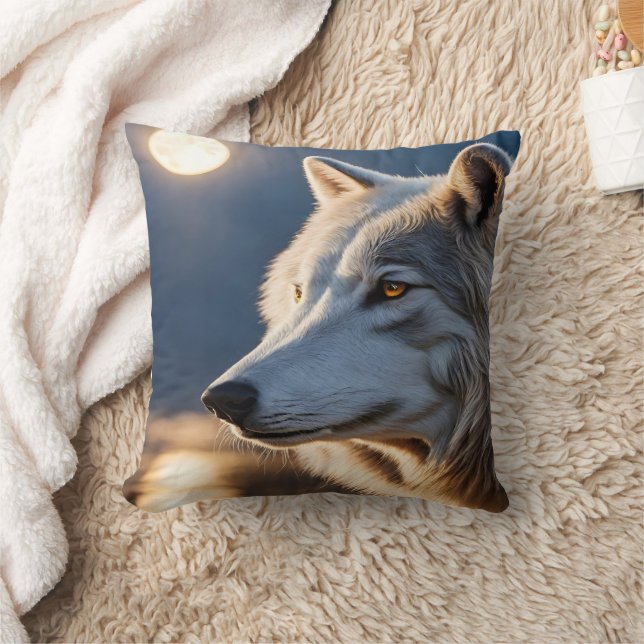 Coussin Un loup majestueux qui regarde la Pleine lune (Couverture)