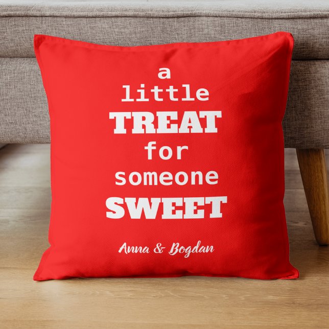 Coussin Un Petit Geste Pour Quelqu'Un De Sucré | Red Valen (Créateur téléchargé)