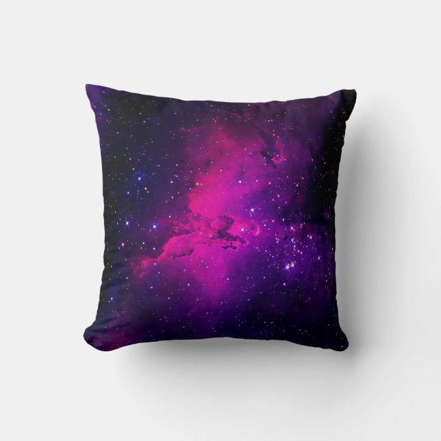 Coussin Une belle nébuleuse lumineuse. arrière - plan,  (Recto)