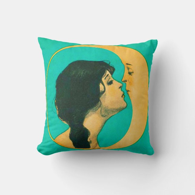 Coussin Une femme embrassant la lune (Recto)