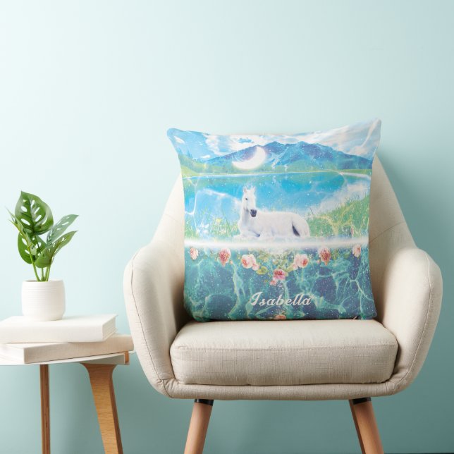 Coussin Unicorne dans un monde de rêve paradisiaque custom (Chaise)