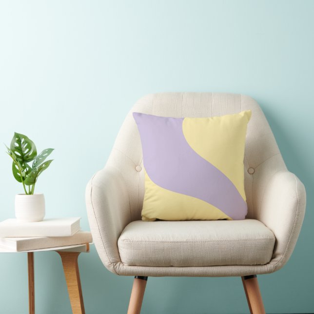 Coussin Vagues simples en jaune pastel et violet (Chaise)