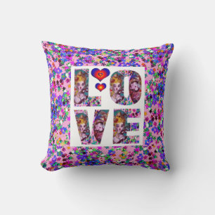 COUSSIN VALENTINE LOVE VÉNÉTIAN MASQUERADE CONFETTI