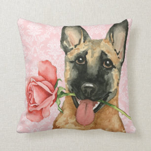 Coussin Valentine Malinois rose
