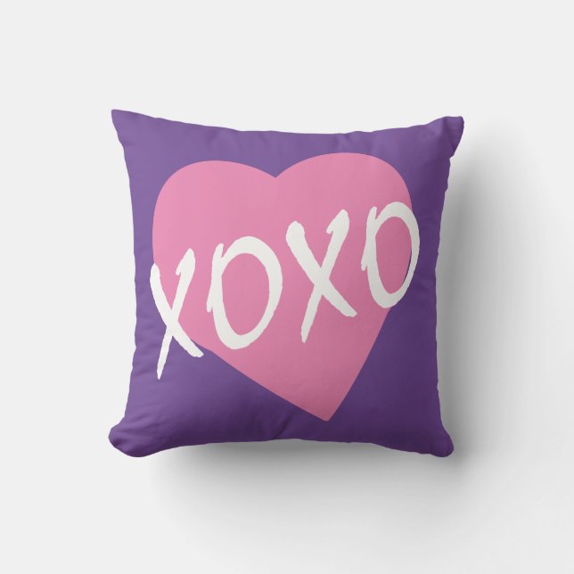 Coussin Valentine XOXO embrasse dans ses bras Coeur rose p (Recto)