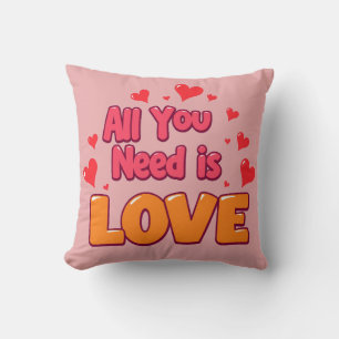 Coussin Valentine's day desing "all you need is love"