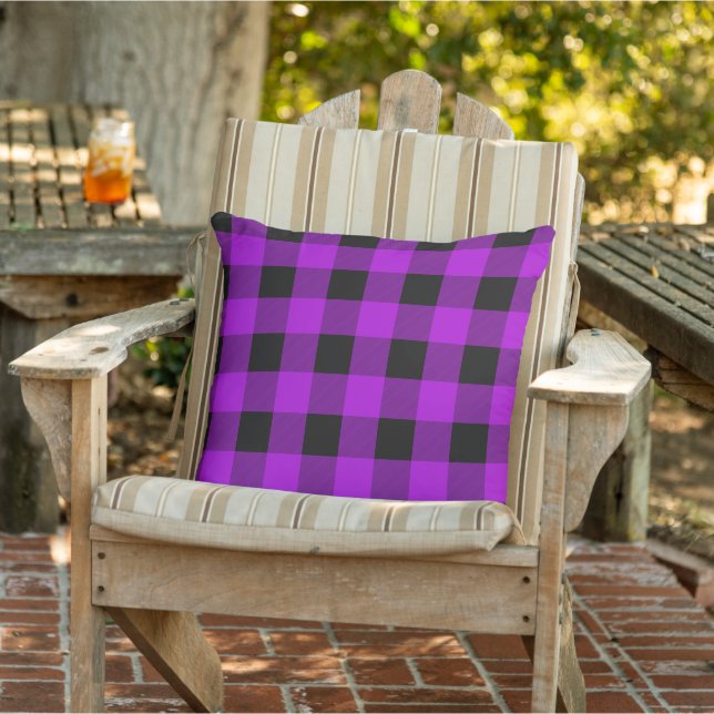 Coussin Vérification de l'assiette de buffle pourpre et no (Chaise)