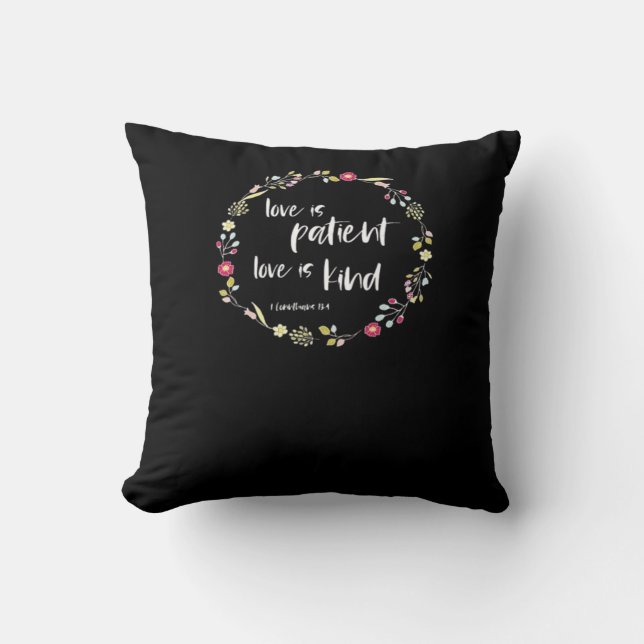 Coussin Verset de la Bible chrétienne L'amour est patient  (Recto)