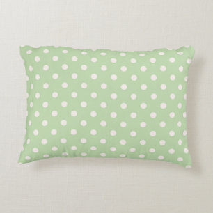 Coussin vert en bon état de point de polka