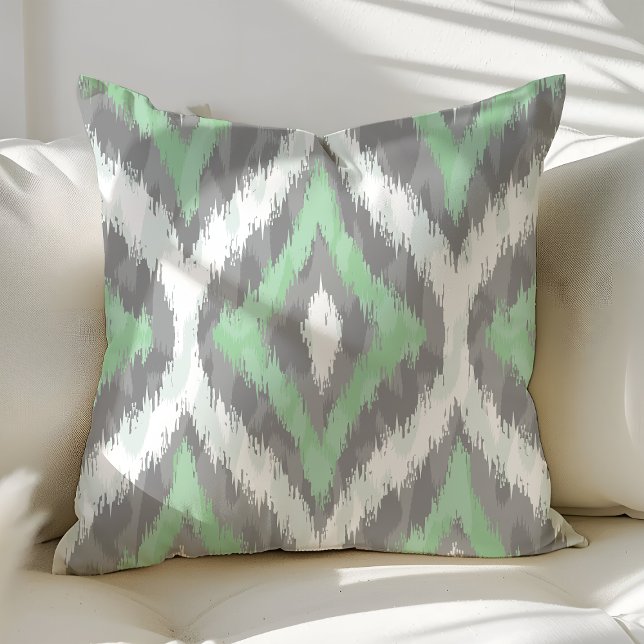 Coussin Vert menthe et gris motif Ikat Ogee (Créateur téléchargé)