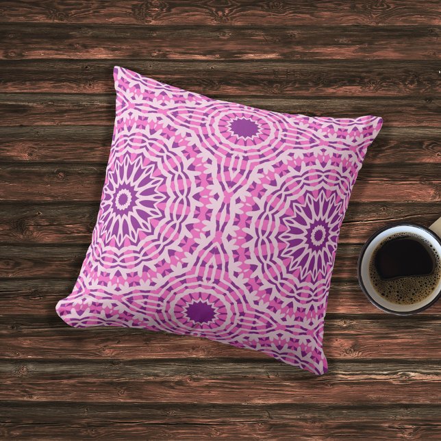 Coussin Vibrant rose violet et blanc Motif marocain (Créateur téléchargé)