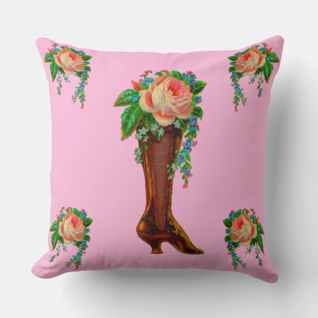 Coussin Victorian boot holding flowers (Recto)