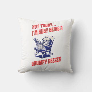 Coussin Vieil homme grincheux occupé