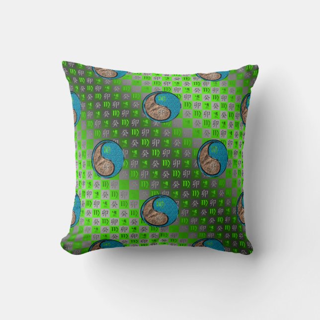 Coussin Vierge & Lapin d'eau (Recto)