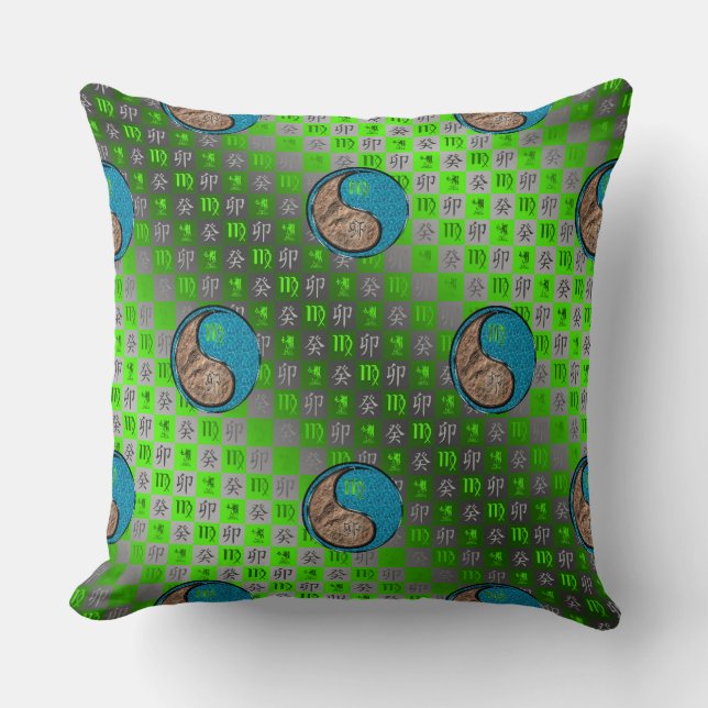 Coussin Vierge & Lapin d'eau (Recto)