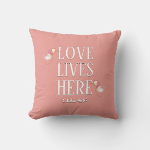 Coussin VIES D'AMOUR rose ICI Christian
