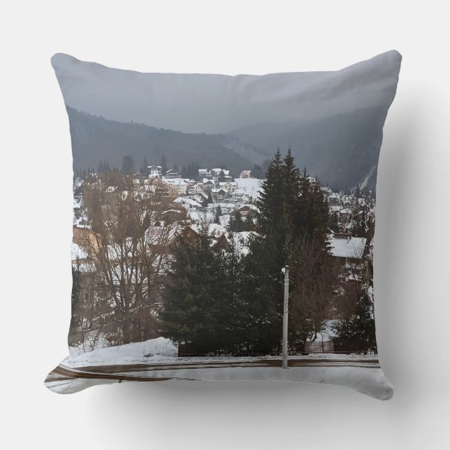 Coussin Village d'hiver panoramique - Paysage rural Rouman (Recto)