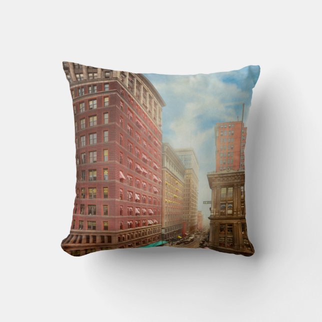 Coussin Ville - Cincinnati, OH - Est Fifth et Walnut 1910 (Recto)