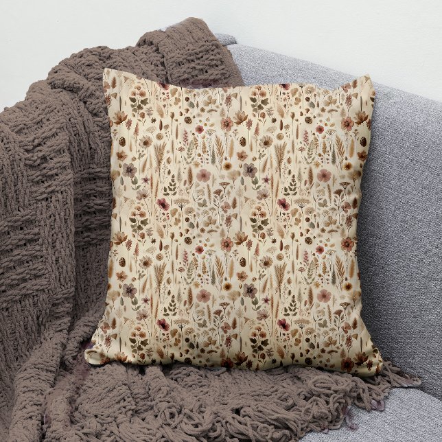 Coussin Vintage Herbarium Pressed Flower Throw Pillow (Throw Pillow)