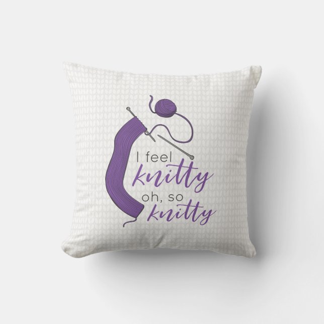 Coussin Violet Je Sens Knitty, Oh Tellement Knitty (Recto)