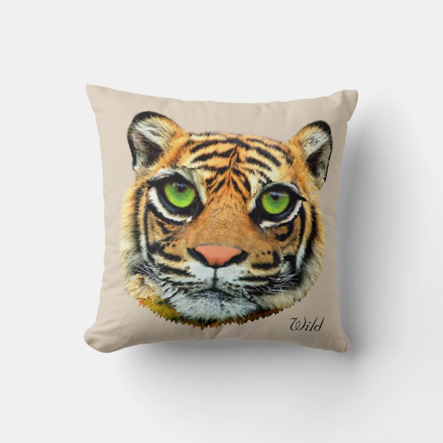 Coussin Visage de tigre sauvage sur fond beige (Recto)