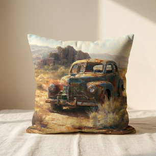 Coussin Voiture déserte dans le désert