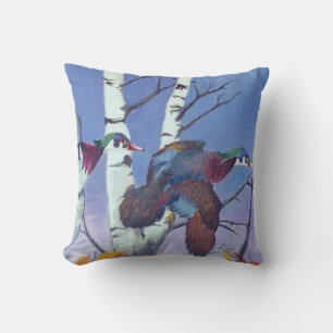 Coussin Vol de Wood Ducks dans Sky