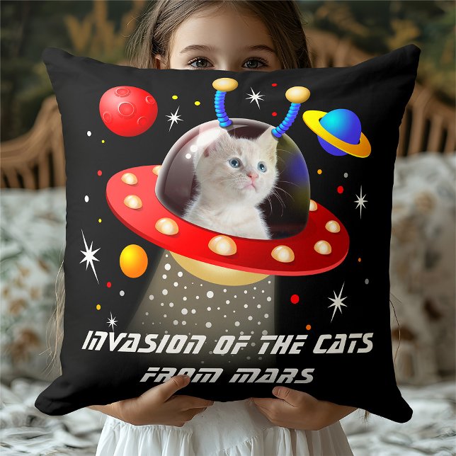 Coussin Votre chat dans Funny Sci-Fi Chat UFO Espace Alien (Créateur téléchargé)