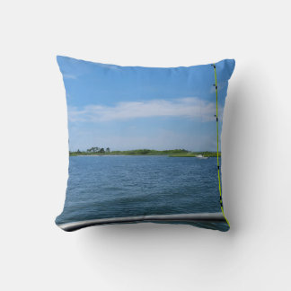 Coussin Voyage de pêche en bateau vers l'océan