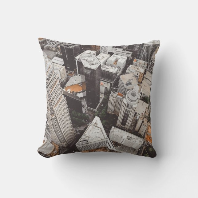 COUSSIN VUE AÉRIENNE DES BÂTIMENTS (Recto)