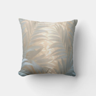 Coussin Watercolor white palms leaves basking in light