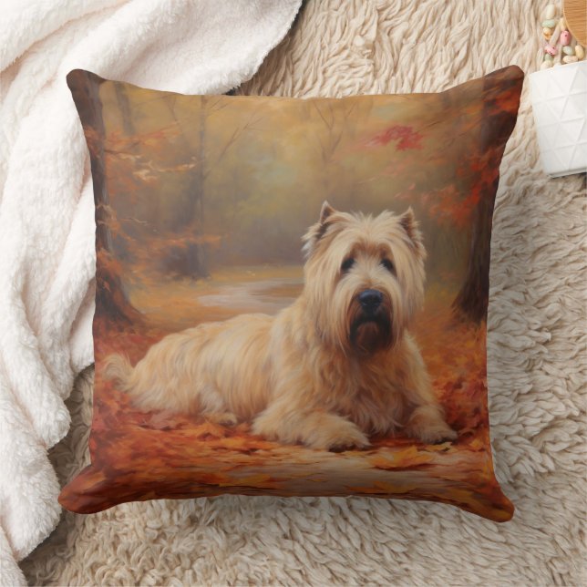 Coussin Wheaten Terrier dans les feuilles d'automne automn (Couverture)