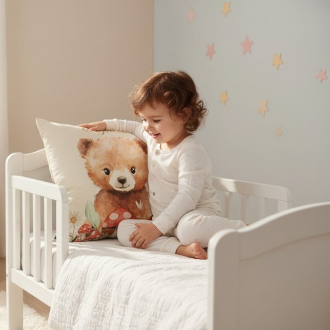 Coussin Whimsical Bear Mushroom Watercolor Childrens Room  (Créateur téléchargé)