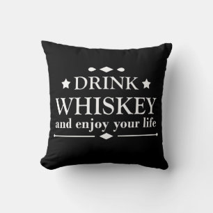 Coussin Whiskey cite d'amusants propos d'alcool
