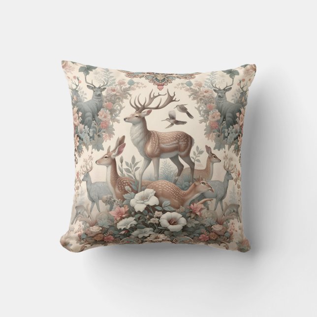 Coussin Whispers Forêt Enchantée : Faune victorienne (Recto)