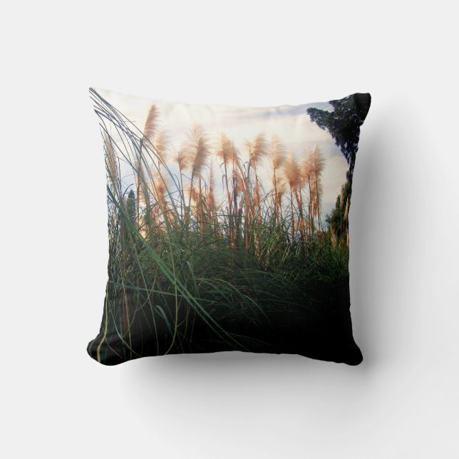 Coussin "Whispers of the Wind : The White Pampas Grasses" (Recto)