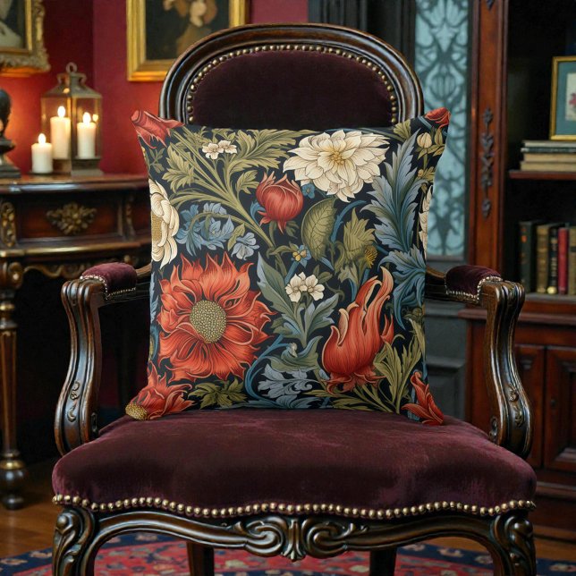 Coussin William Morris Styled Floral Pattern (Créateur téléchargé)