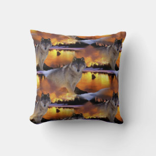 Coussin Wolf au Motif du coucher du soleil
