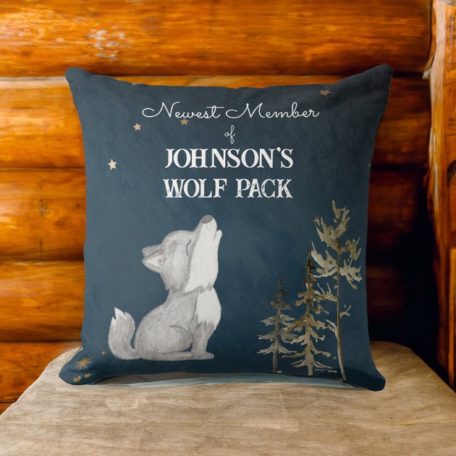 Coussin Wolf pack nouveau membre nom personnalisé bébé (Wolf pack new member personalized name baby throw pillow nursery decor baby shower new baby gifts)