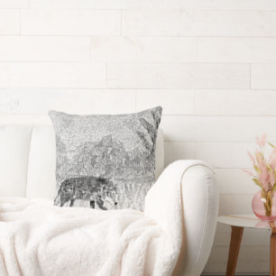 Coussin Wolf sur le rôdeur Art Gris de la faune