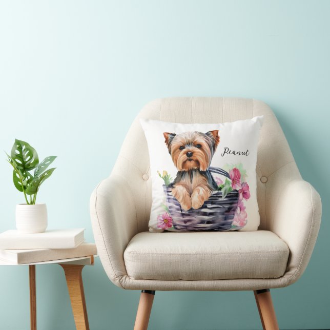 Coussin Yorkie personnalisé dans le panier aquarelle (Chaise)